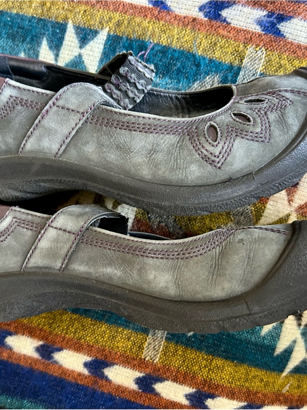 Keen Mary Jane Leather Slip-On in Gray Green Size 6.5-7 - Picture 4 of 7